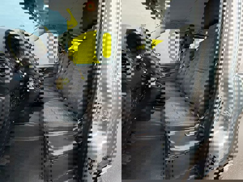 Image Mercedes-Benz VITO 114 2.2D 136 BlueTEC Tourer PRO Long 9 places GPS Attelage Bluetooth Régul Clim  Gtie 1 an 